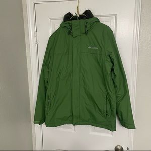 Columbia Ski Jacket. Size M fits bigger. Very good condition.